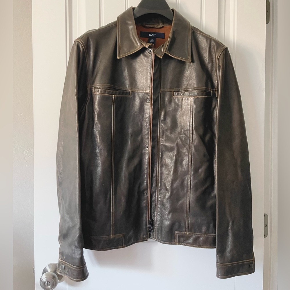 The Gap vintage Aviator men’s leather jacket size M